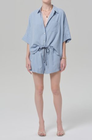 este drawstring short in capri stripe