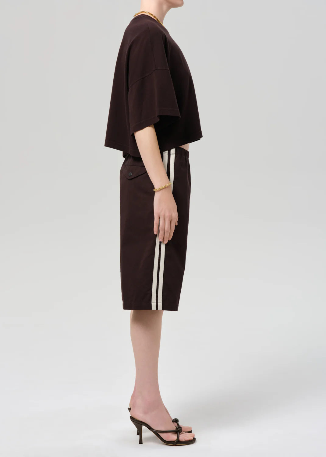 anais pull on track short - Image 3