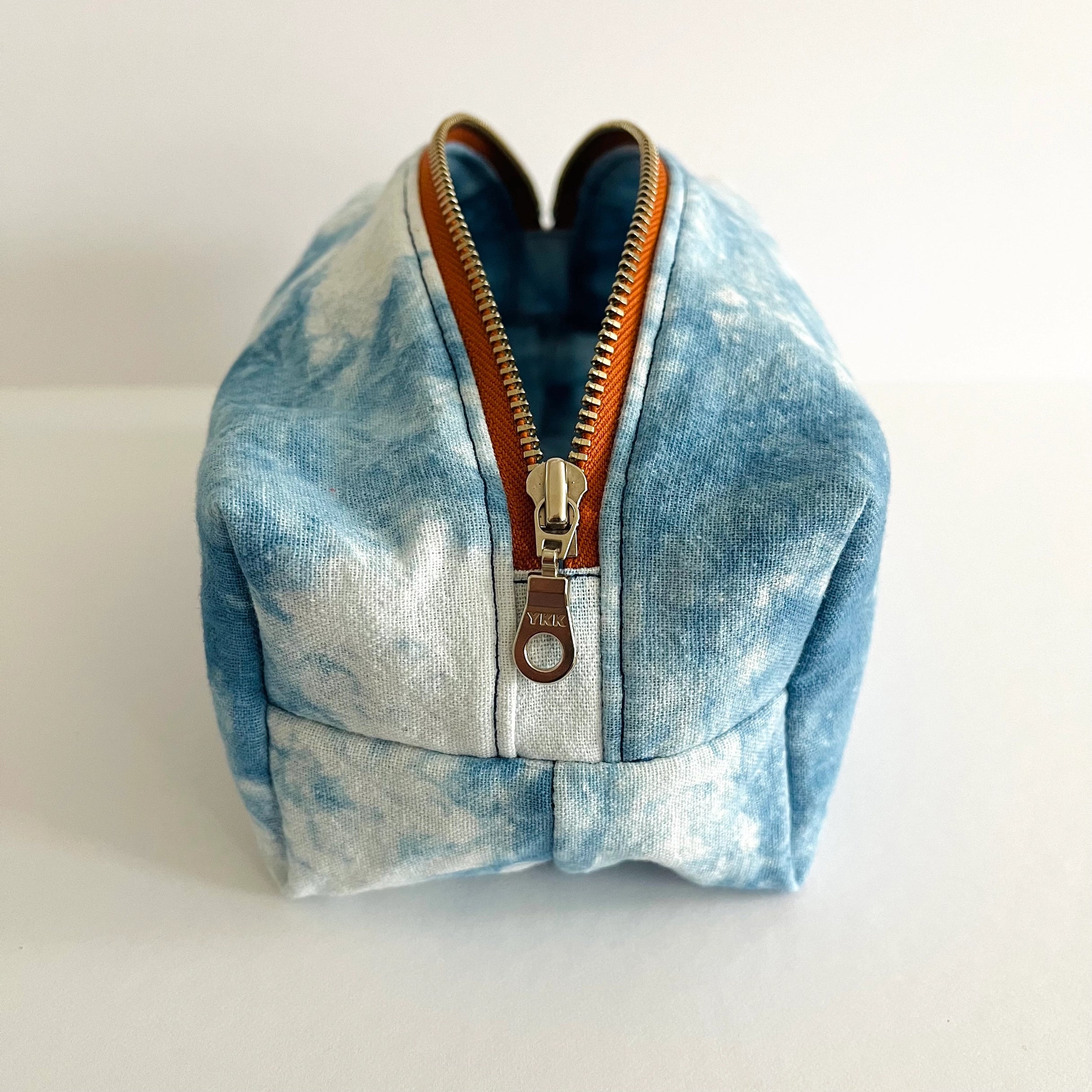 Dyed Toiletries Bag - Image 7