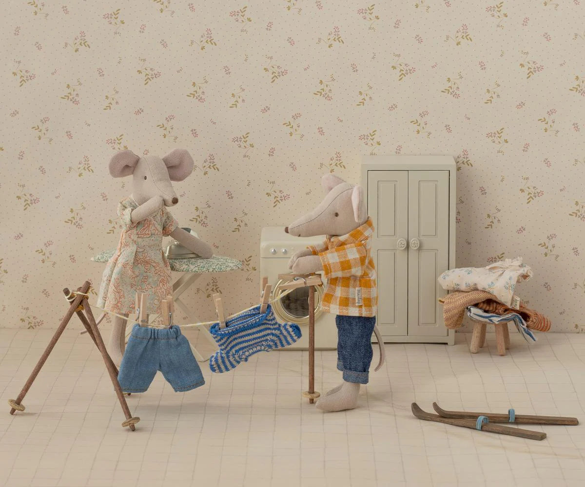Maileg Dad Mouse - Image 3