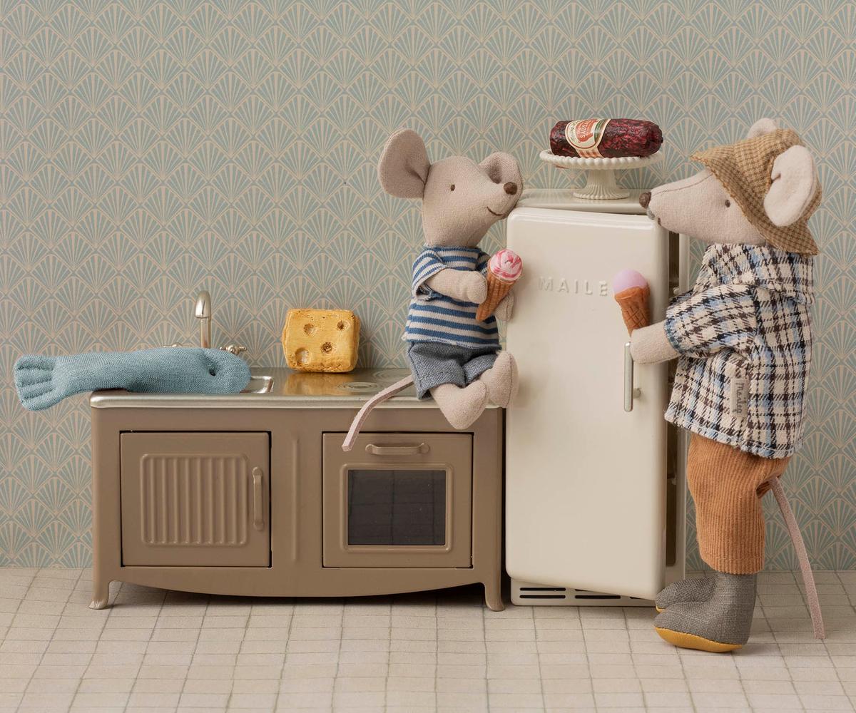 Kitchen - Image 6