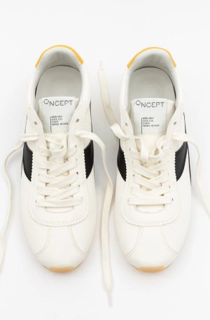 Essex Sneaker