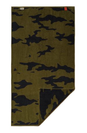 Wild Camouflage Bath Towel