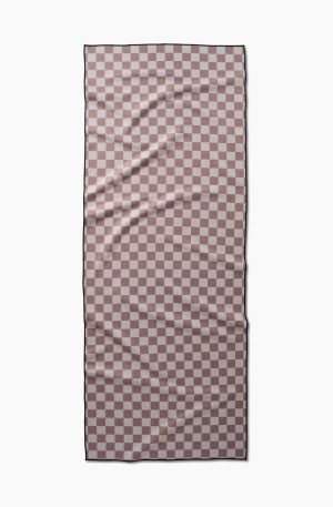 Chic Checker Yoga Towel