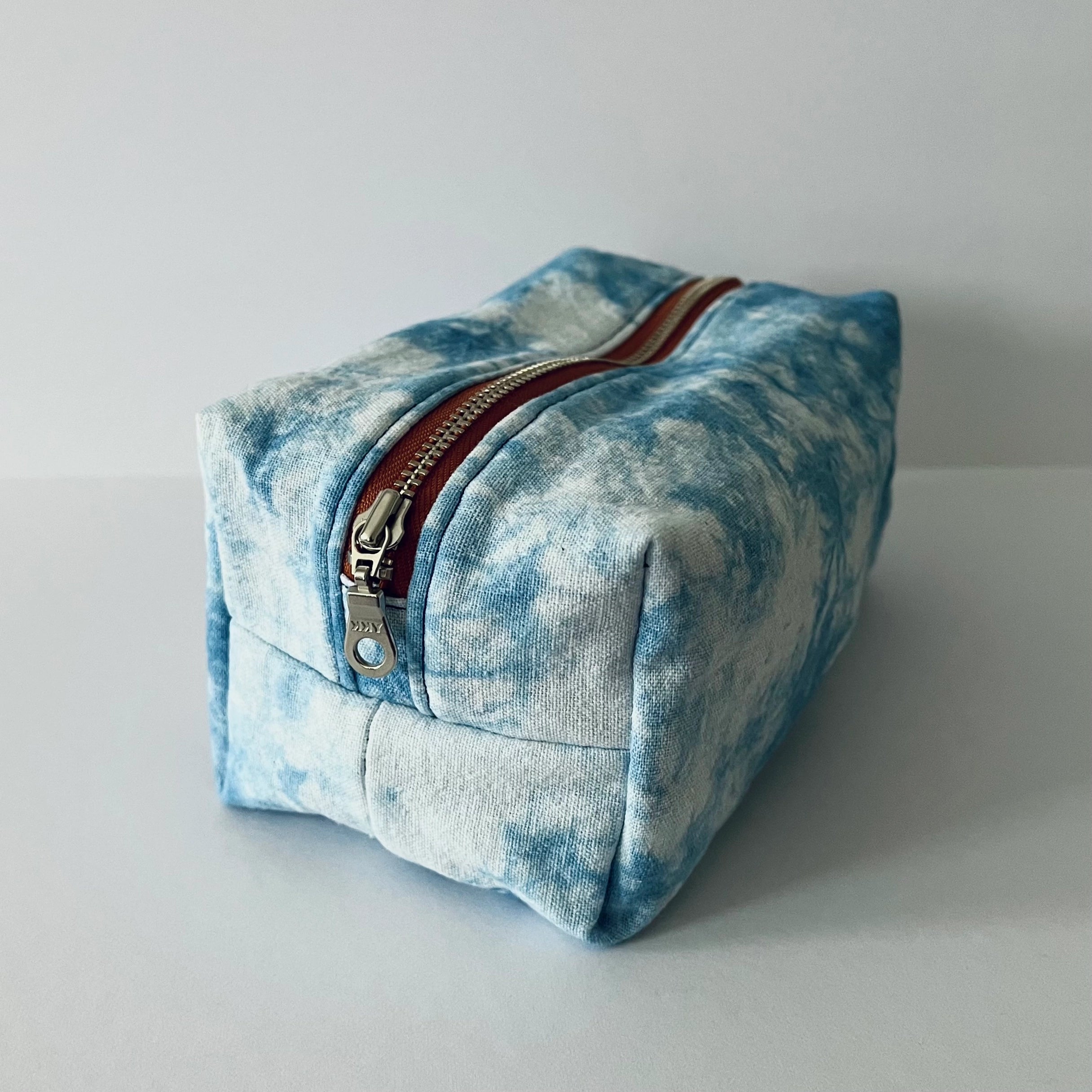 Dyed Toiletries Bag - Image 5