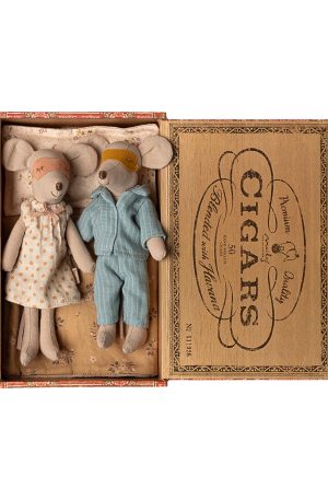 Maileg Mum & Dad Mice /Cigar Box