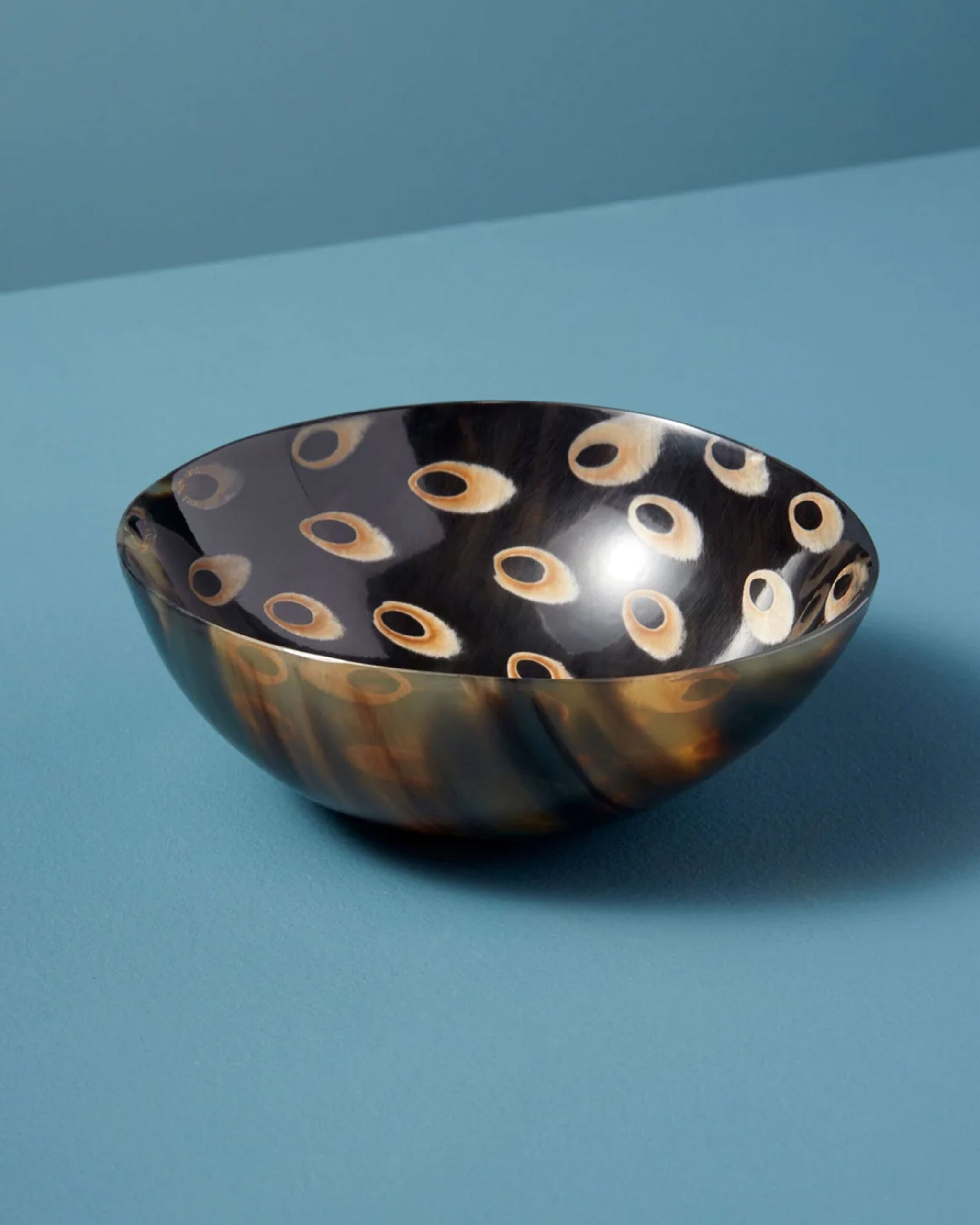 Peacock Horn Bowl L