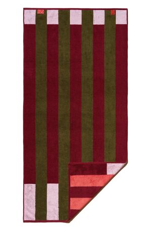 Pink/Burgandy  Stripe Bath Towel